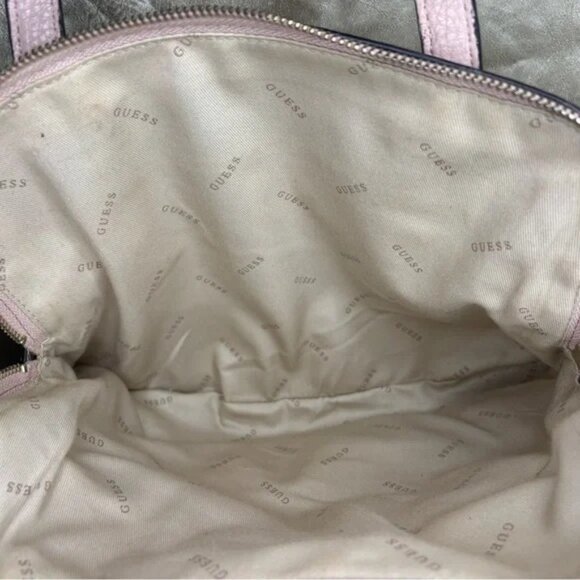 GUESS Light Pink Shoulder Bag Zip Inner Pockets Faux Pebbled Leather Texure 1981 - Picture 11 of 16